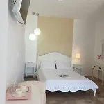 埃莱安娜一室公寓酒店 4* 安倍拉斯