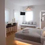 埃莱安娜一室公寓酒店 公寓式酒店