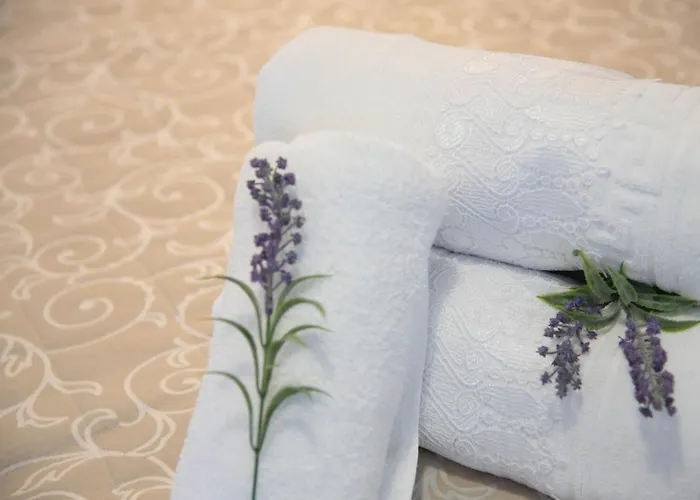 Aparthotel Eleana Ambelas