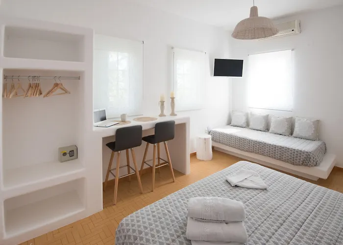 Eleana Aparthotel 4*