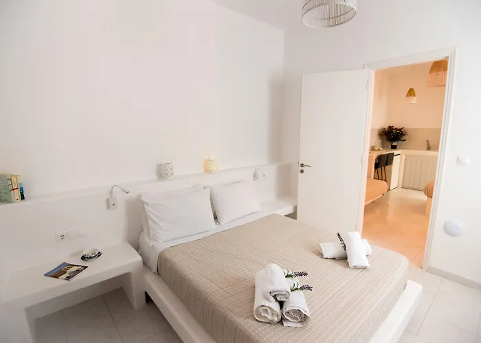 Eleana Aparthotel Ambelas