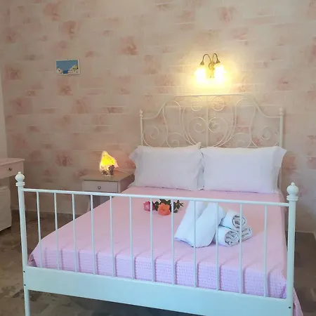 Eleana Aparthotel 4*