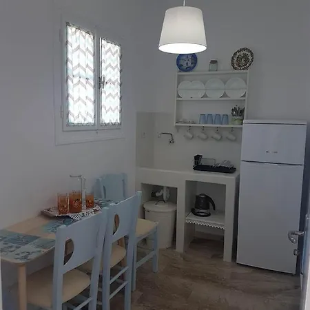 Hotel apartamentowy Eleana