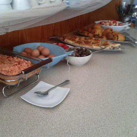 Aparthotel Eleana 4*