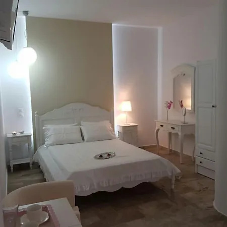 Hotel apartamentowy Eleana