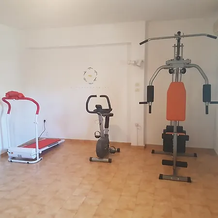 Hotel apartamentowy Eleana 4*