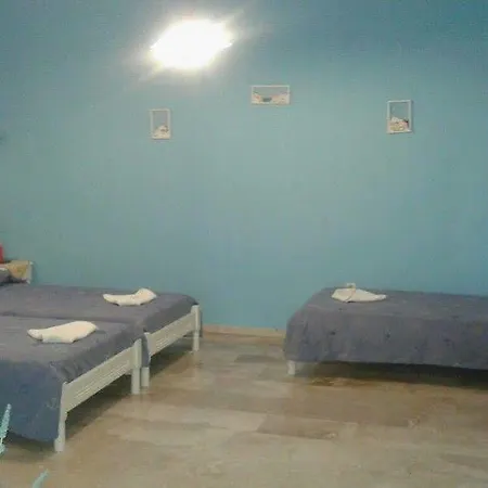 Eleana Apartmanhotel 2*